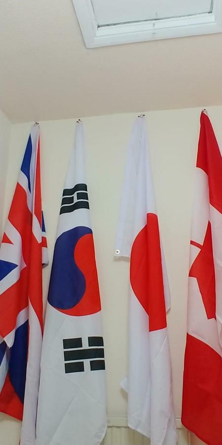 Al Iram Guest House London Bagian luar foto