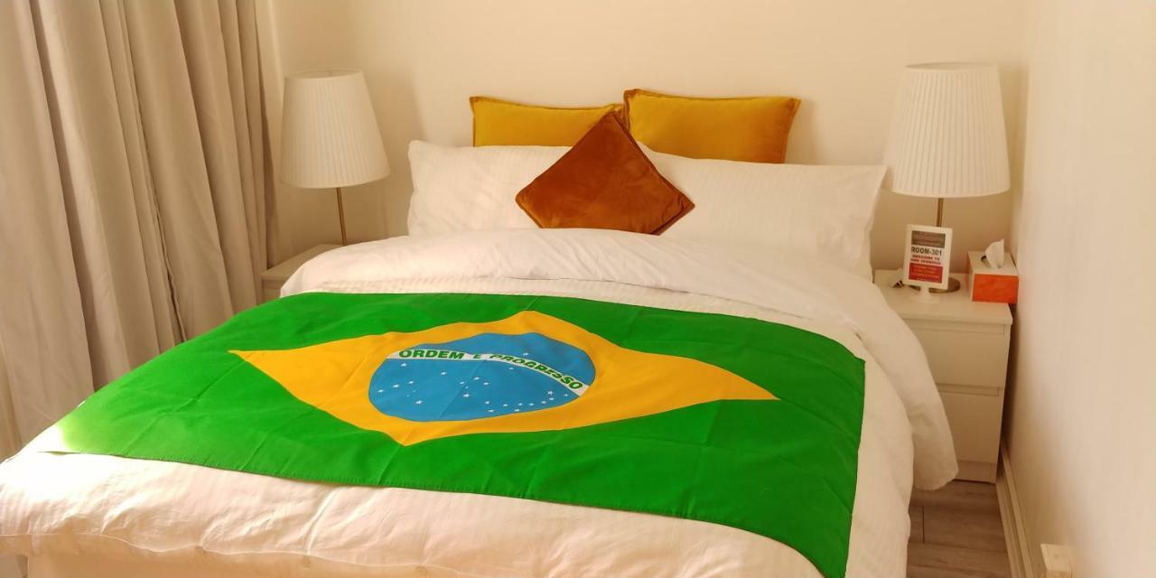 Al Iram Guest House London Bagian luar foto