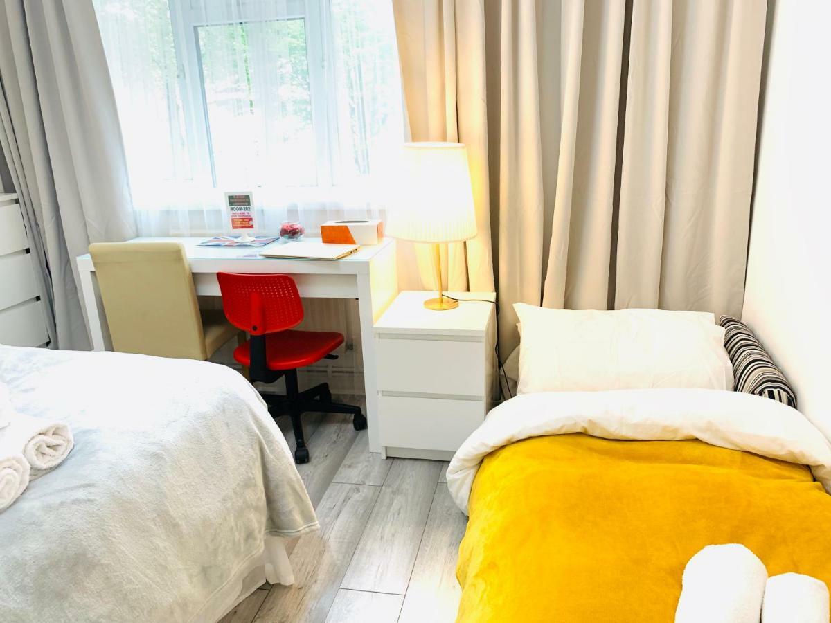 Al Iram Guest House London Bagian luar foto