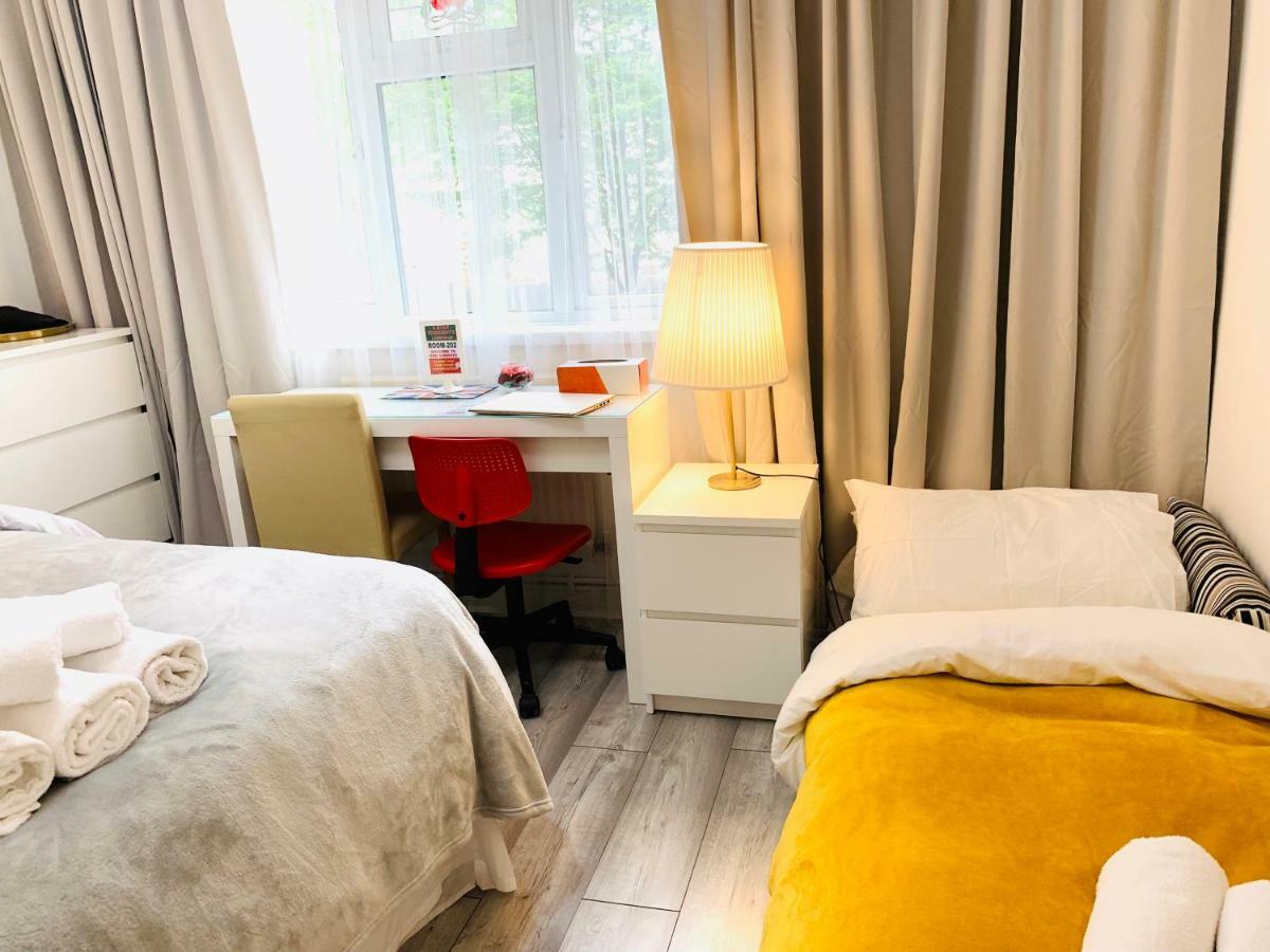 Al Iram Guest House London Bagian luar foto